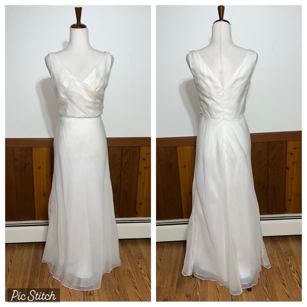 Elegant Watters & Watters Simple Silk Wedding Gown!